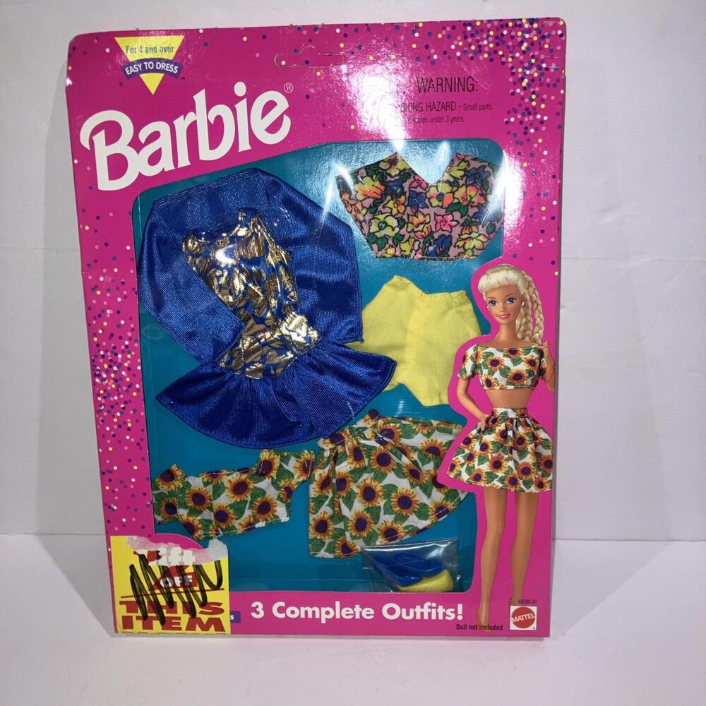 VINTAGE 1996 Gift Pack Fashions 3 Complete Outfits  NEW in Box